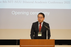 開会式の様子（Ti-Kuang Hou学長）.JPG